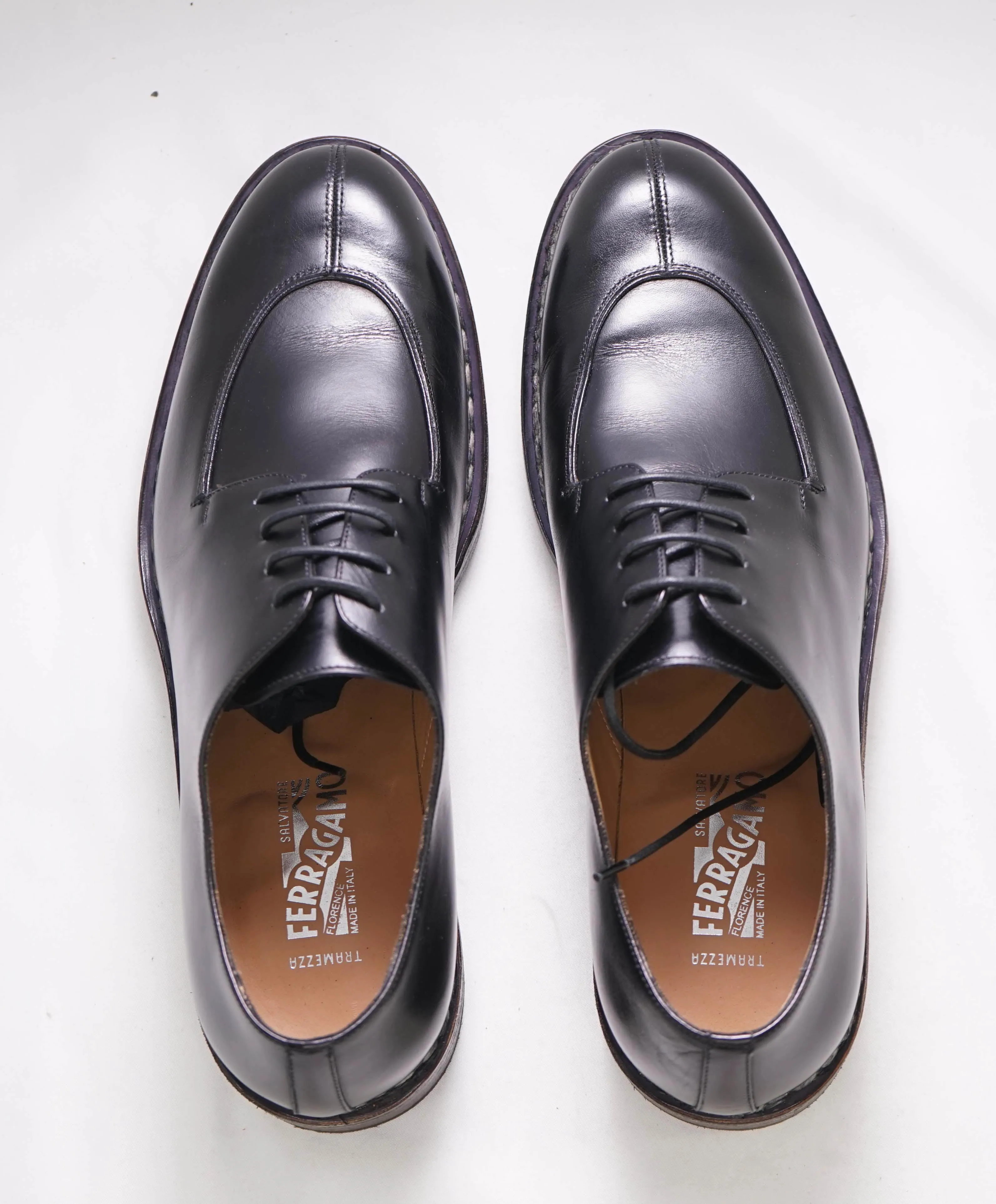 $1,295 SALVATORE FERRAGAMO - "TRAMEZZA" Norwegian Welt Split-Toe Oxford - 7.5 D