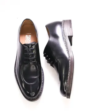 $1,295 SALVATORE FERRAGAMO - "TRAMEZZA" Norwegian Welt Split-Toe Oxford - 7.5 D