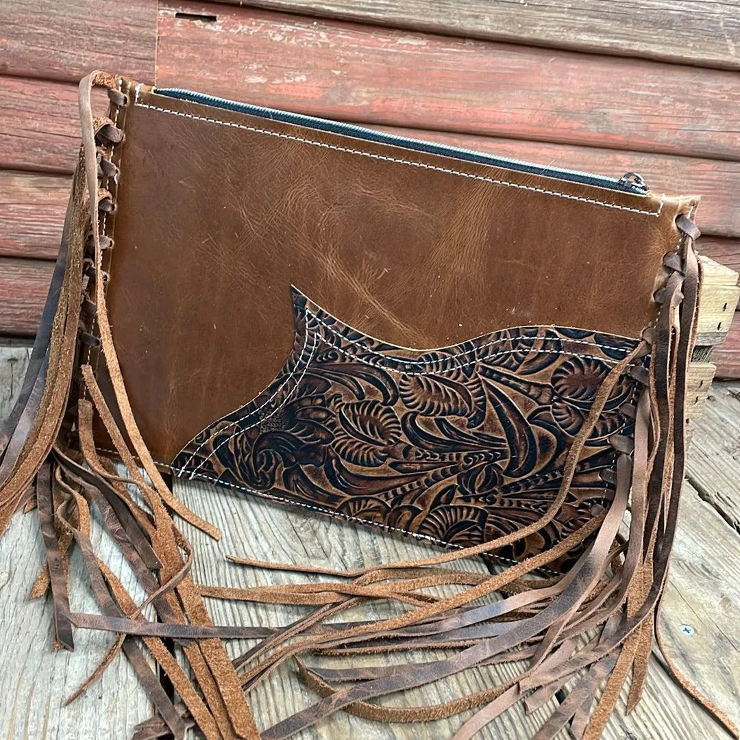 Carly - Waxed Leather w/ Mocha Western
