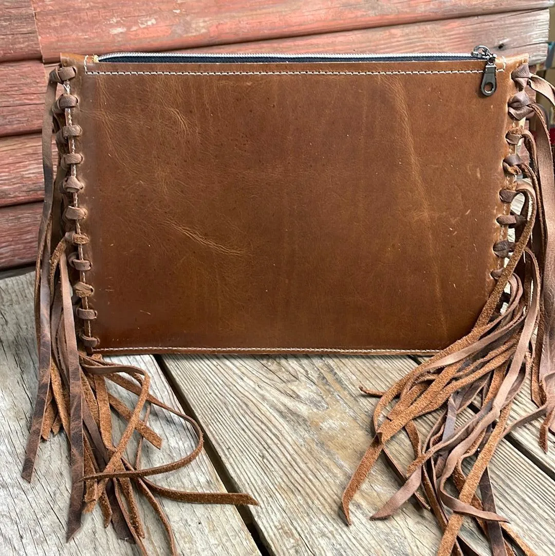 Carly - Waxed Leather w/ Wyoming Tool