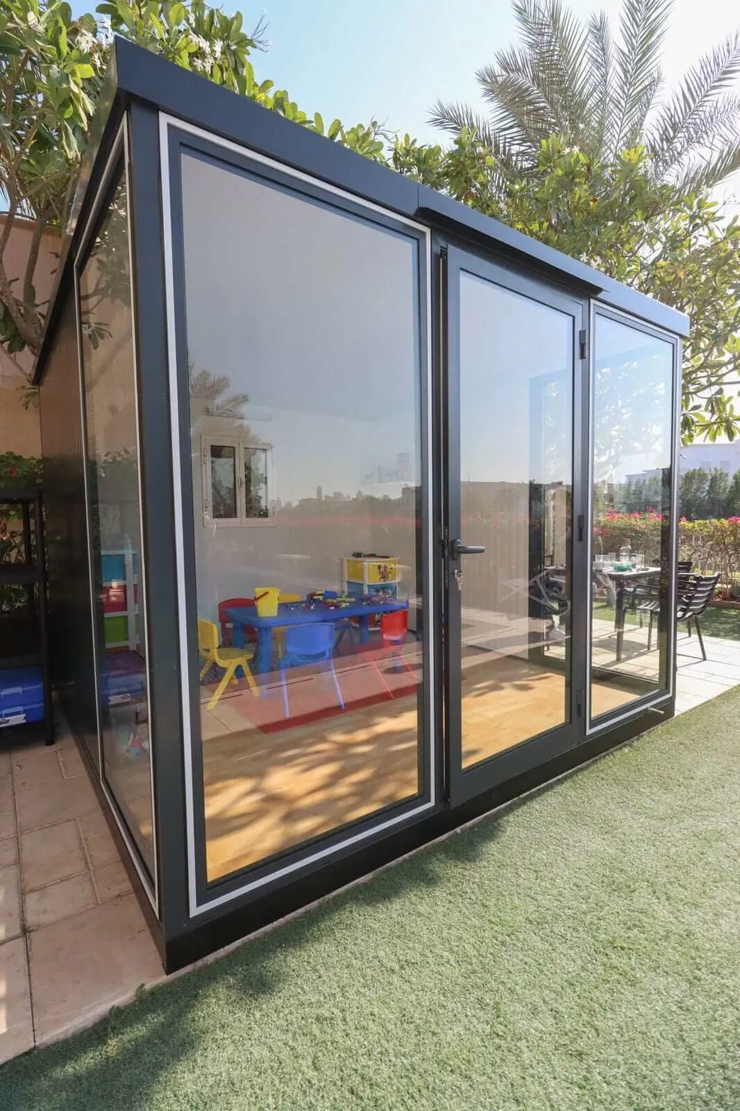 Duramax 10' x 10' Insulated Garden Glass Room Building 32001