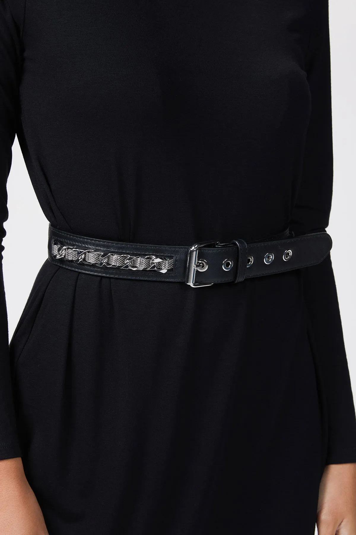 EMBELLISHED LEATHER BELT