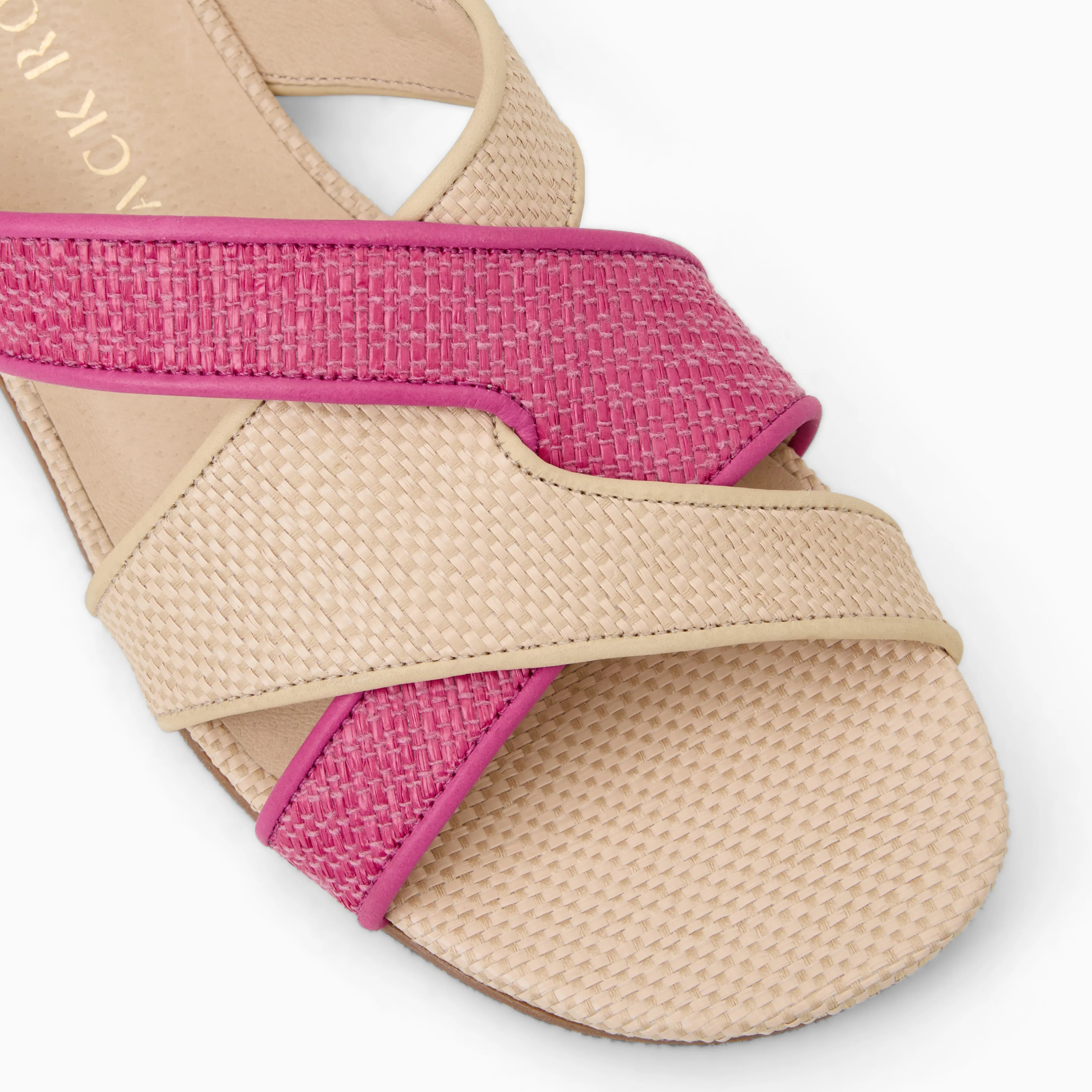 Erin Sandal
