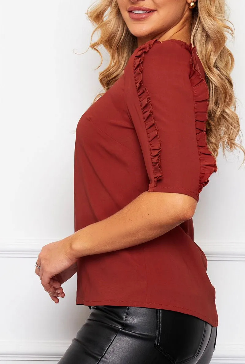 GIRL IN MIND RUFFLE SLLEVE TOP