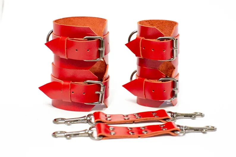 Handcuffs & ankle cuffs "Cassia" with leash and choker "Melia"