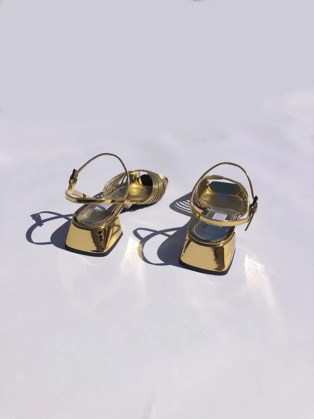 LOW 70s SANDAL