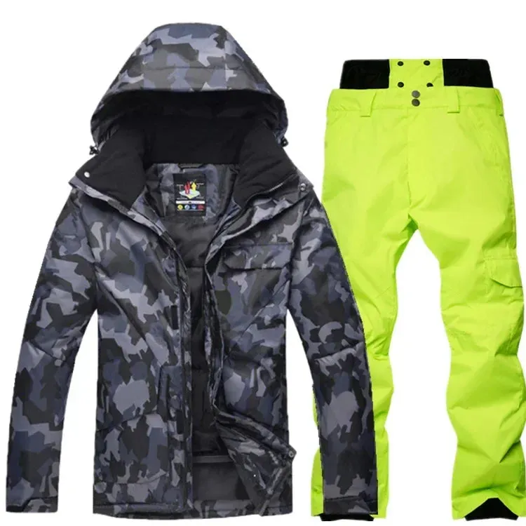 Men’s Camouflage Ski Suit – Waterproof & Insulated