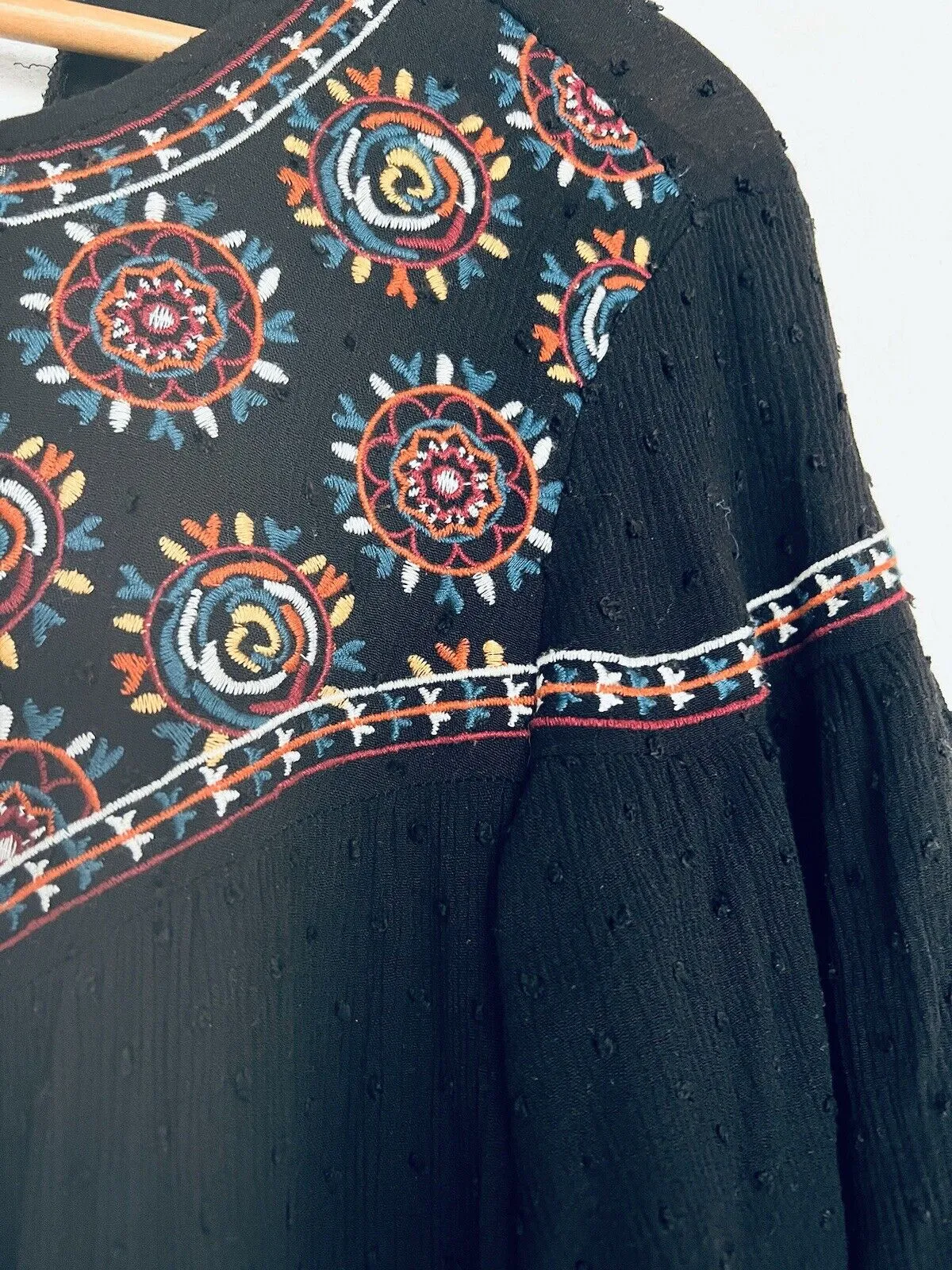MIAMI Francesca’s Black Embroidered Dress Sz XS Tassel Boho Hippie Mini Tunic