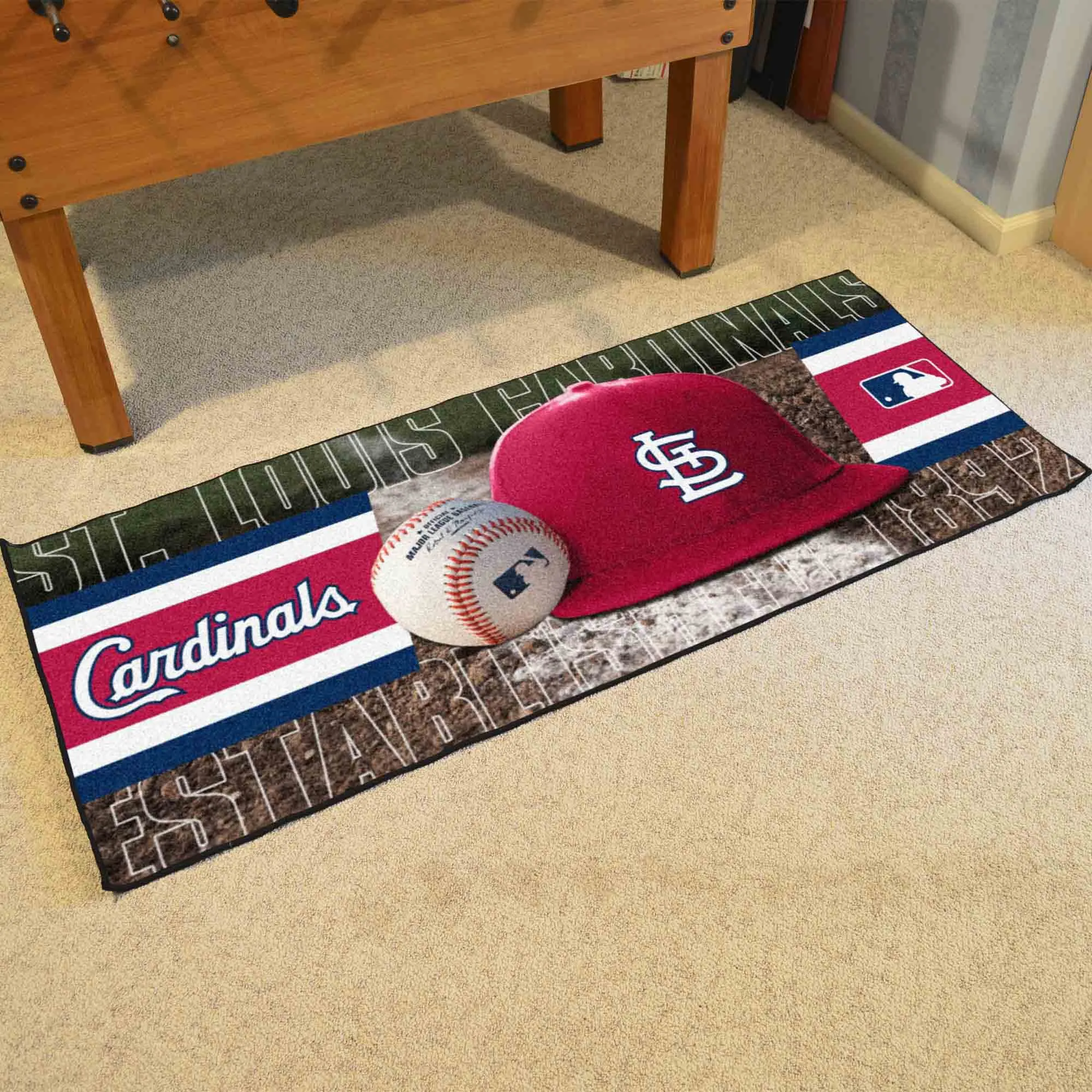 MLB - St. Louis Cardinals Baseball Runner