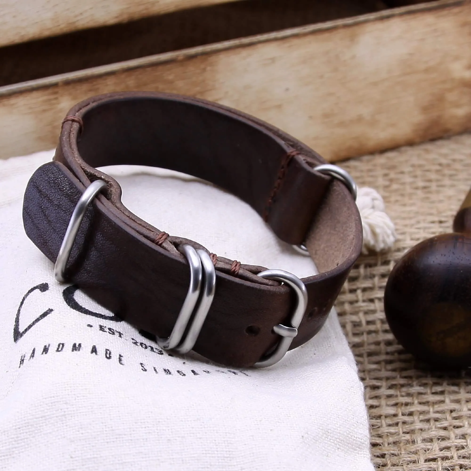 NAT2 Leather Watch Strap, 5-Ring Vintage 405