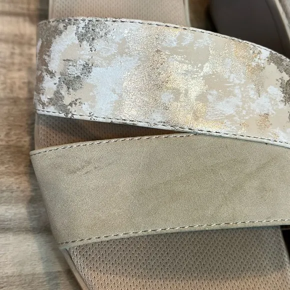 Naturalizer ‘Theron’ platform wedge ankle strap wedge sandal size 11 silver
