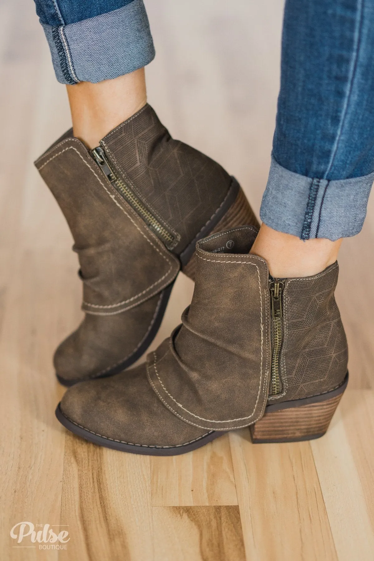 Not Rated Alda Booties- Taupe