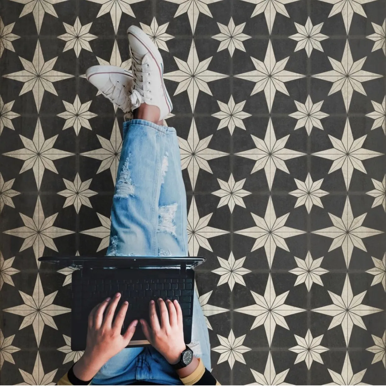 Pattern 20 "Vesper" Vinyl Floorcloth - Spicher & Co.