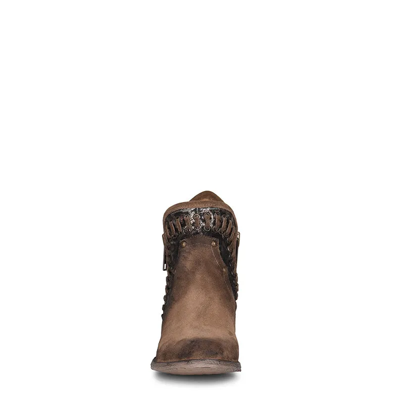 Q0199 | Women's Cutout Brown Boot