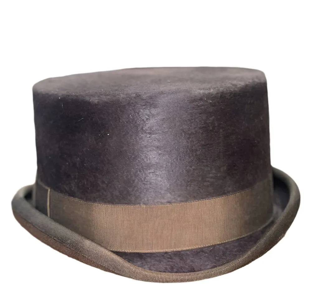 Saddleseat Connection, Brown Top Hat 7