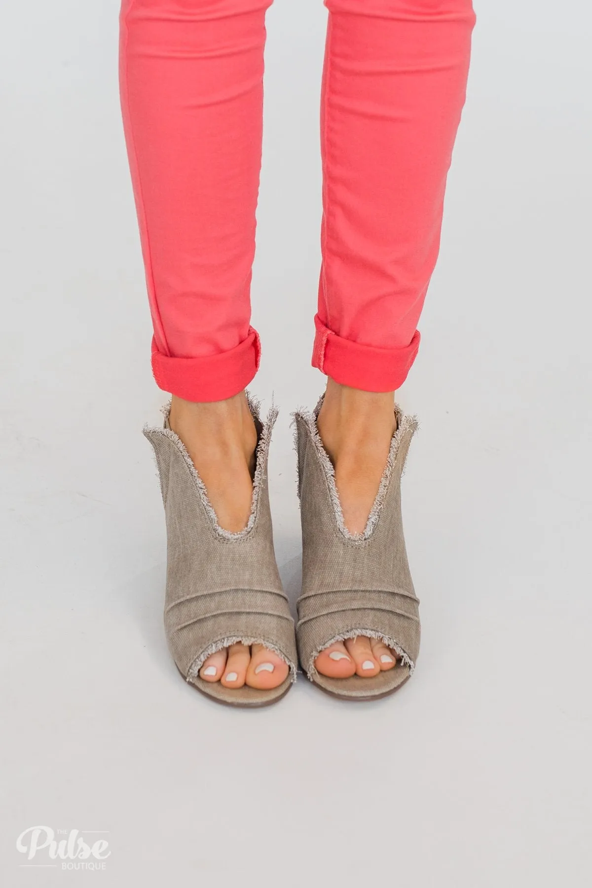 Very G Sunny Booties- Taupe