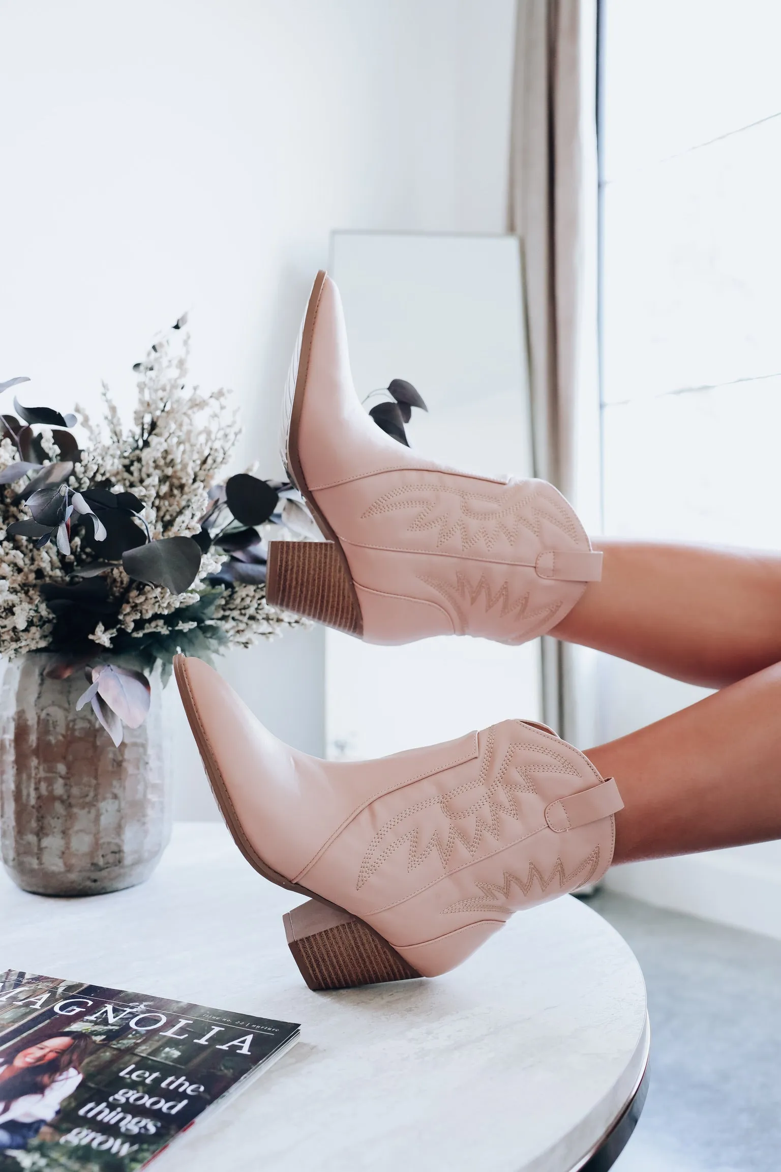 Wyatt Western Booties - Nude